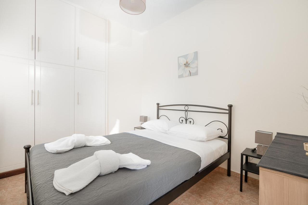 Mtc-Sfs Apartment By The Sea And Airport Porto Rafti Exterior photo